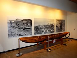 Grant-PUD-Wanapum-Heritage-Center-Canoe